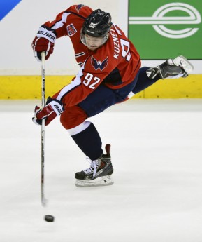 NHL: APR 27 Round 1 - Game 7 - Islanders at Capitals