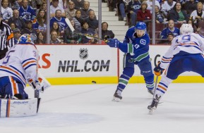 NHL: OCT 11 Oilers at Canucks