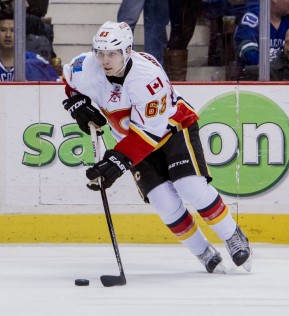 NHL: APR 15 Round 1 - Game 1 - Flames at Canucks