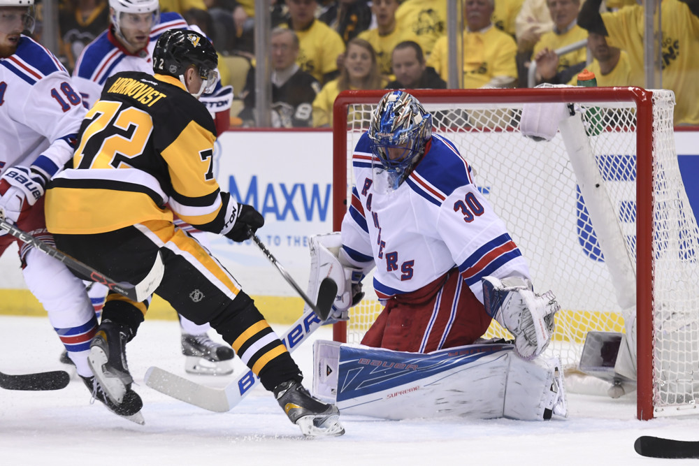NHL: APR 13 Round 1 - Game 1 - Rangers at Penguins