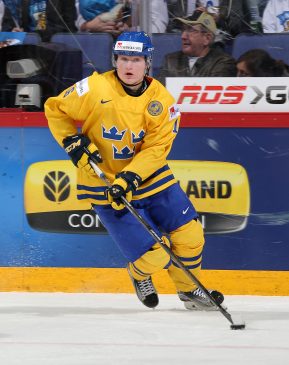 HELSINKI, FINLAND - JANUARY 4: Sweden vs Finland semifinal round - 2016 IIHF World Junior Championship. (Photo by Andre Ringuette/HHOF-IIHF Images)