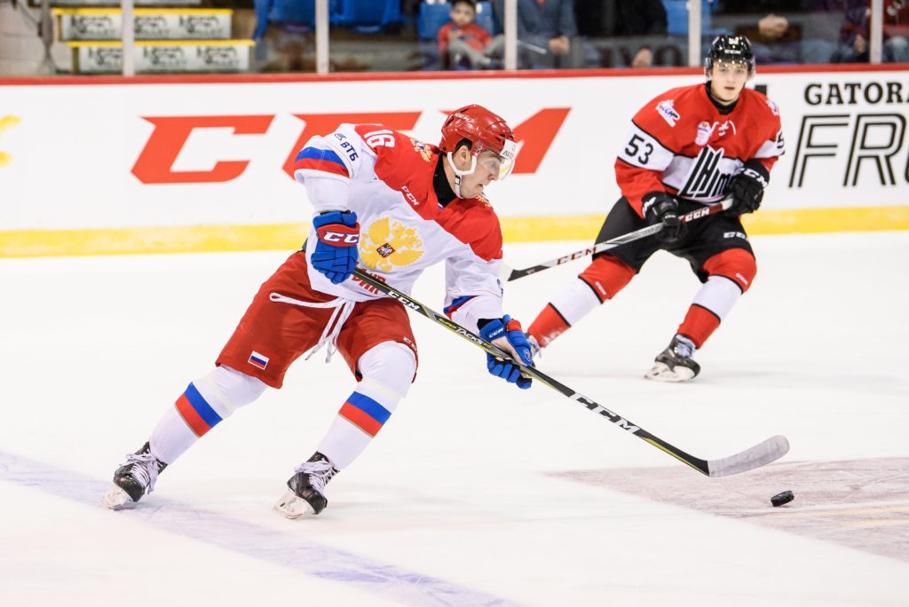 CHARLOTTETOWN, P.E.I - NOVEMBER 14: CIBC Canada Russia Series game #5 between Team Russia and Team QMJHL on November 14, 2017, at the Eastlink Centre in Charlottetown, P.E.I.(Photo by Vincent Ethier/QMJHL Media)
