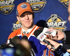 Tyler Benson of the Vancouver Giants was selected by the Edmonton Oilers at the 2016 NHL Draft in Buffalo, NY on Saturday June 25, 2016. Photo by Aaron Bell/CHL Images