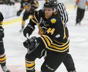 Maxim Comtois of the Victoriaville Tigres