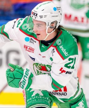 190202 Rögles Nils Höglander under värmningen före ishockeymatchen i SHL mellan Växjö och Rögle den 2 februari 2019 i Växjö. Foto: Jonas Ljungdahl / BILDBYRÅN / Kod JO / Cop 144