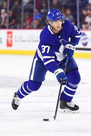 LAVAL, QC - SEPTEMBER 09: Toronto Maple Leafs Prospect Defenseman Timothy Liljegren (37) looks for a pass target during the Montreal Canadiens versus the Toronto Maple Leafs Rookie Showdown game on September 9, 2018, at Place Bell in Laval, QC (Photo by David Kirouac/Icon Sportswire)
