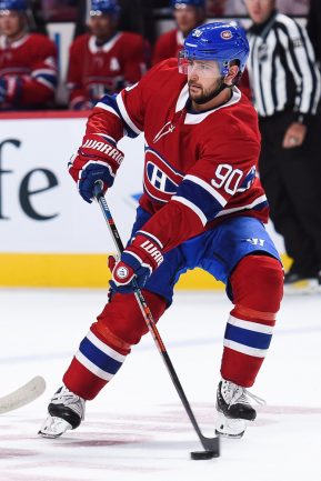 MONTREAL, QC - SEPTEMBER 17: Montreal Canadiens left wing Tomas Tatar (90) passes the puck during the New Jersey Devils versus the Montreal Canadiens preseason game on September 17, 2018, at Bell Centre in Montreal, QC (Photo by David Kirouac/Icon Sportswire)