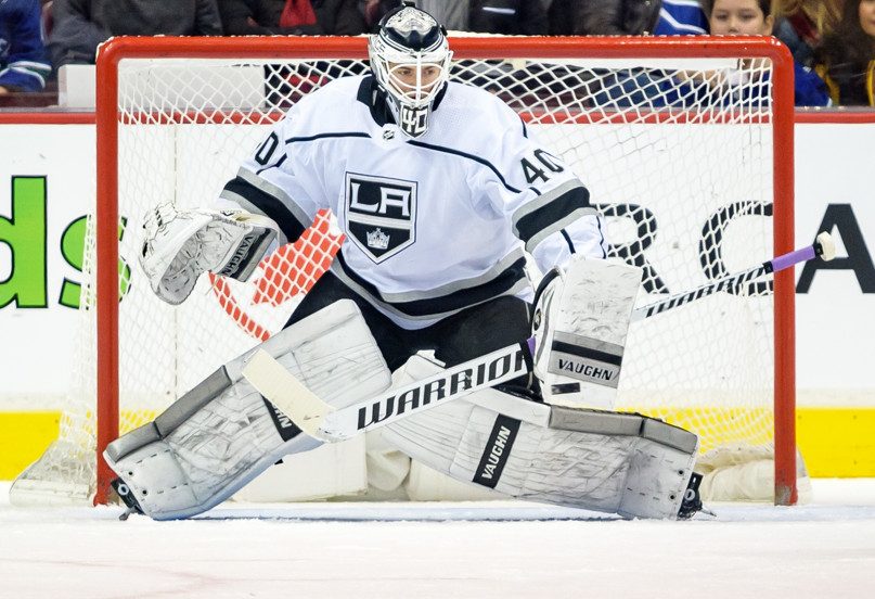 VANCOUVER, BC - NOVEMBER 27:  Los Angeles Kings Goalie Cal Petersen (40) makes a save during their NHL game against the Vancouver Canucks at Rogers Arena on November 27, 2018 in Vancouver, British Columbia, Canada. Los Angeles won 2-1 in overtime. (Photo by Derek Cain/Icon Sportswire)