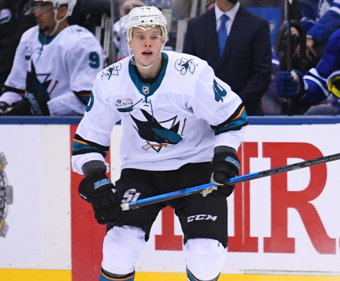 TORONTO, ON - NOVEMBER 28: San Jose Sharks center Antti Suomela (40) skates during the third period in a game between the San Jose Sharks and the Toronto Maple Leafs at the Scotiabank Arena in Toronto, Ontario Canada. The Toronto Maple Leafs won 5-3. (Photo by Nick Turchiaro/Icon Sportswire)