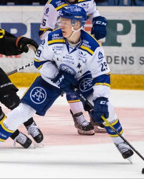 Leksand's Emil Heineman during the ice hockey match in SHL between Brynäs and Leksand on March 7, 2020 in Gävle. Photo: Daniel Eriksson / BILDBYRÅN 