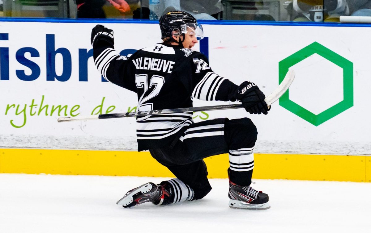www.mckeenshockey.com
